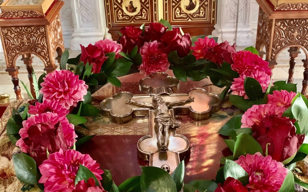 Изнесение Честных Древ Животворящего Креста Господня. Начало Успенского поста — 14 августа