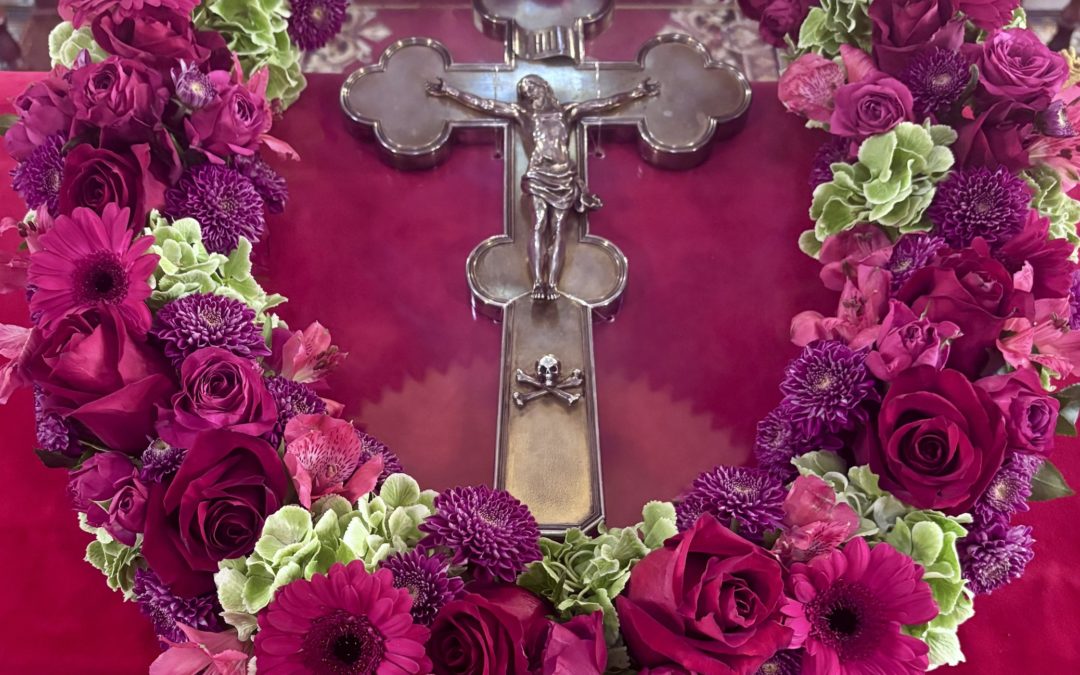 Procession de la Sainte, Vénérable et Vivifiante Croix du Seigneur. Début du Carême de la Dormition – 14 août